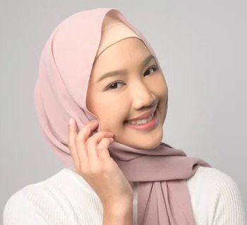 depositphotos_614485262-stock-photo-portrait-beautiful-muslim-woman-hijab(1)(1) (1) depositphotos_614485262-stock-photo-portrait-beautiful-muslim-woman-hijab(1)(1) (1)